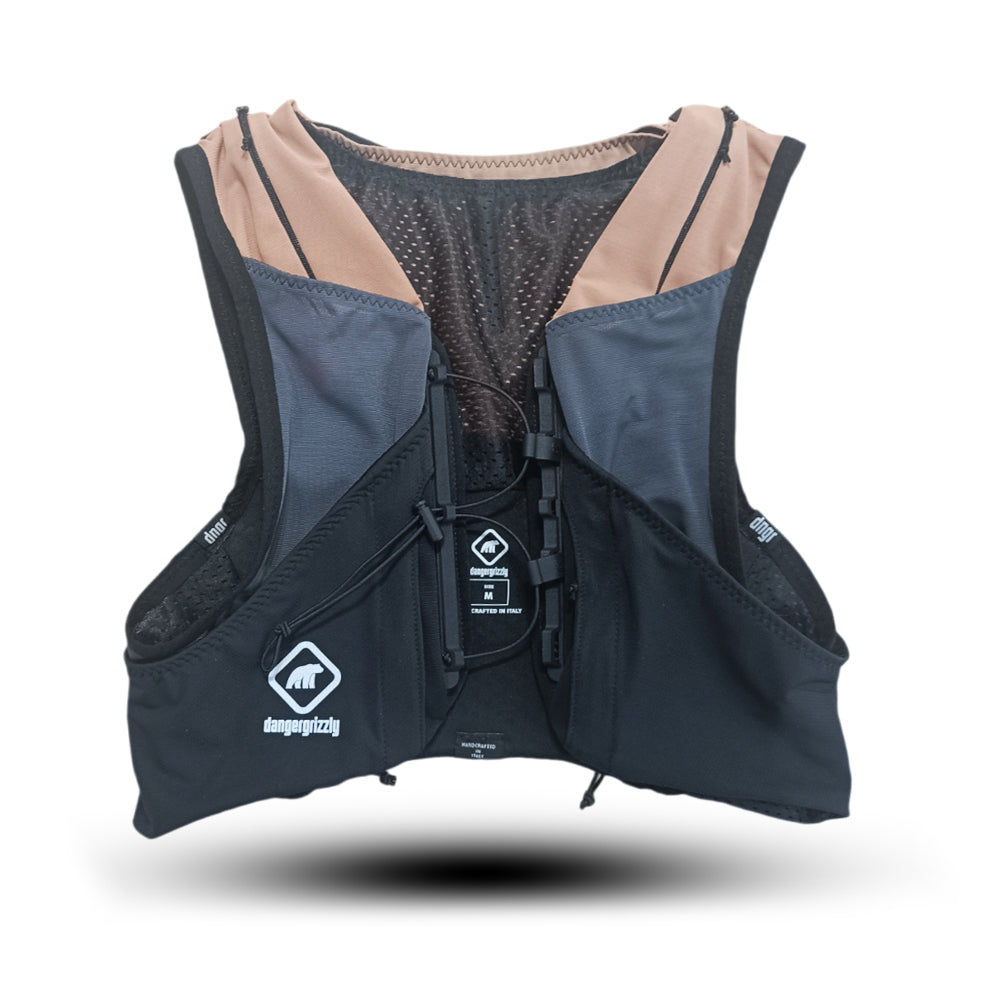 Claw 12L Pro Vest | Sand Black